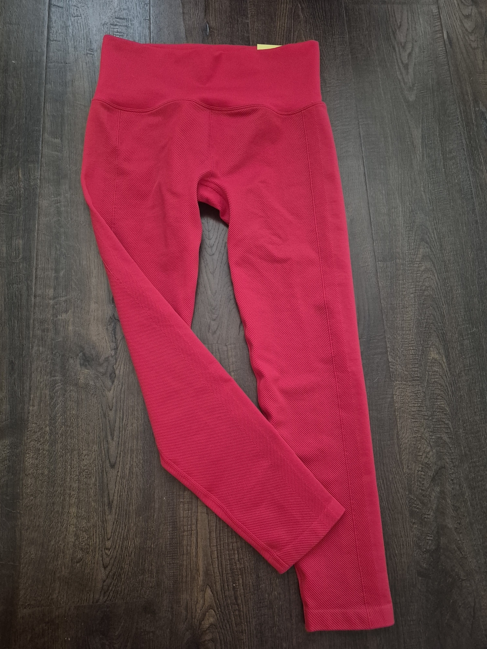 NWT All in Motion Red High-Rise 7/8 Seamless Leggings Size M - Picture 5 of 6